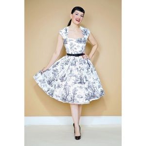 Bernie Dexter Veronique in Black Toile 1x